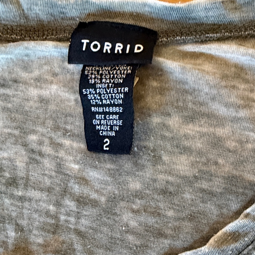 Torrid Gray and Green Casual Top - Picture 2 of 5